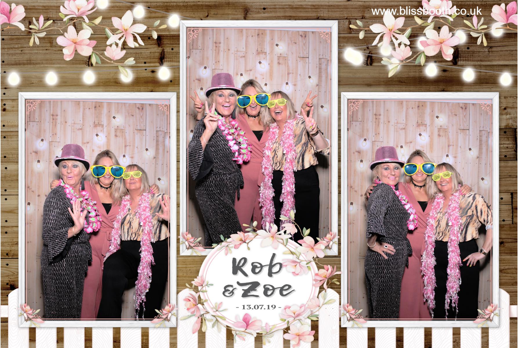 Rob and Zoe | View more photos from the event at gallery.blissbooth.co.uk/u/BlissBooth/Rob-and-Zoe